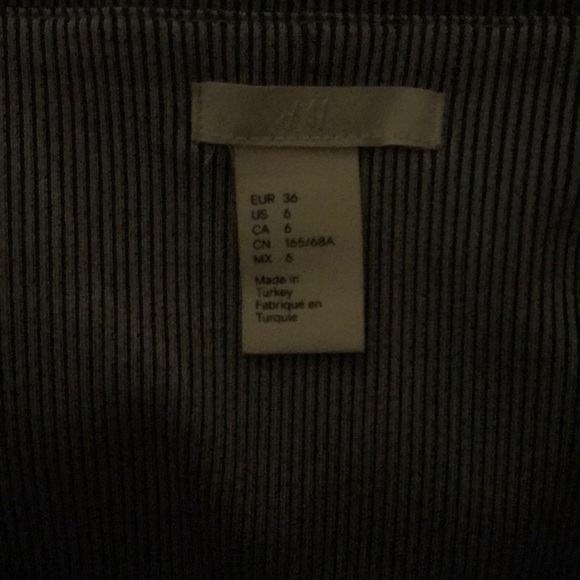 Pencil Skirt - Picture 4 of 4